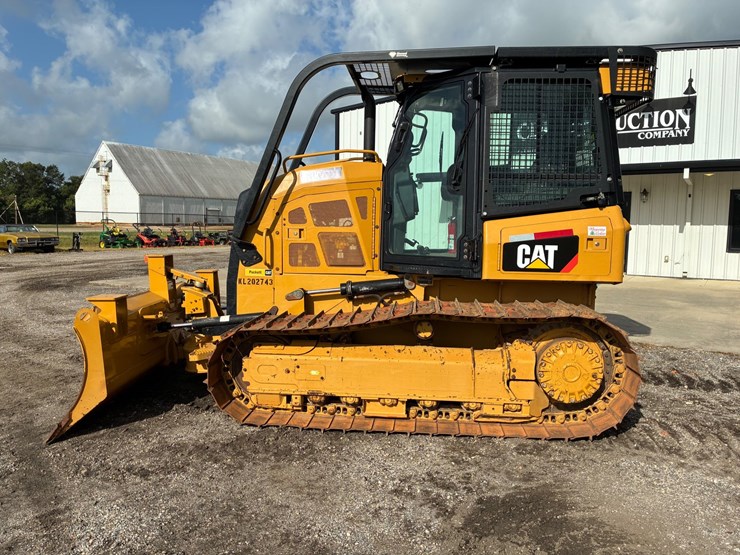 2014-caterpillar-d3k2-lgp-image-5