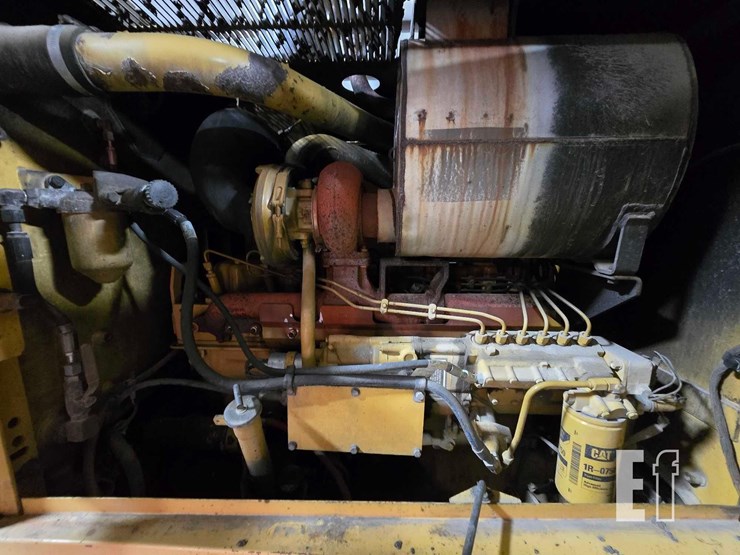 2001-caterpillar-140h-image-26