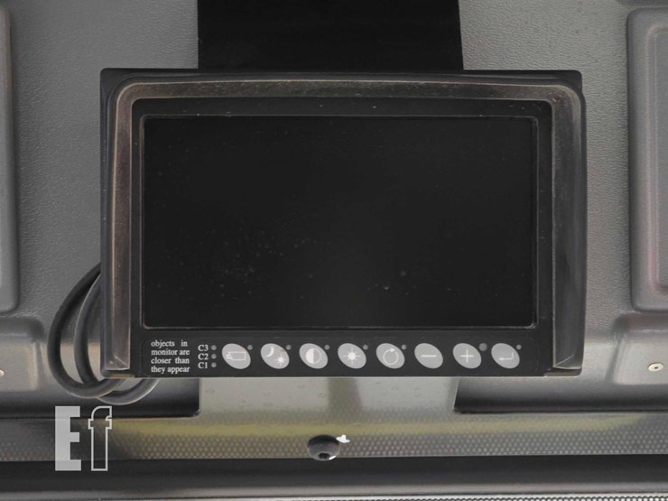 2022-caterpillar-140gc-image-25