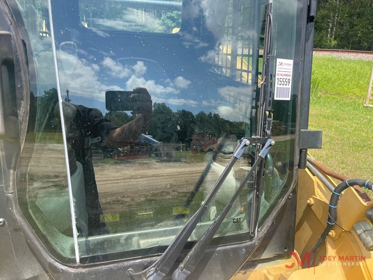 2006-caterpillar-257b-image-12
