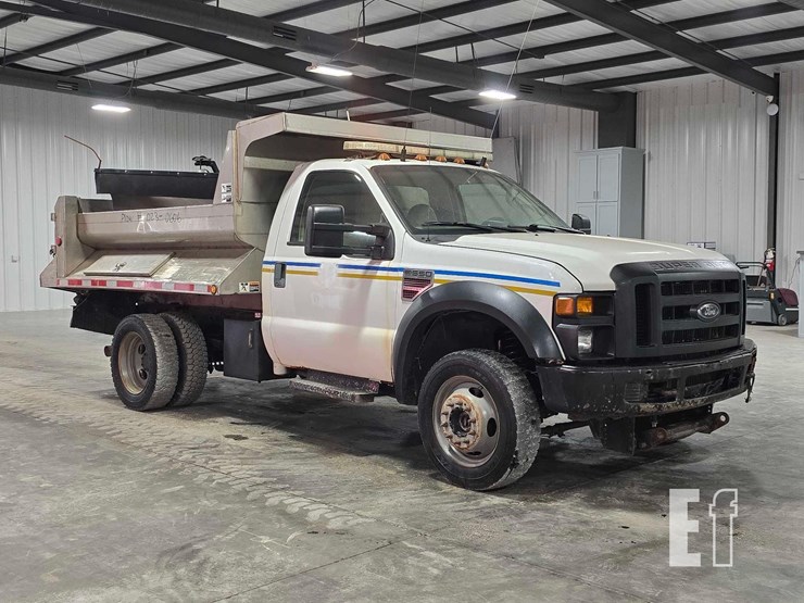2009-ford-f550-image-2