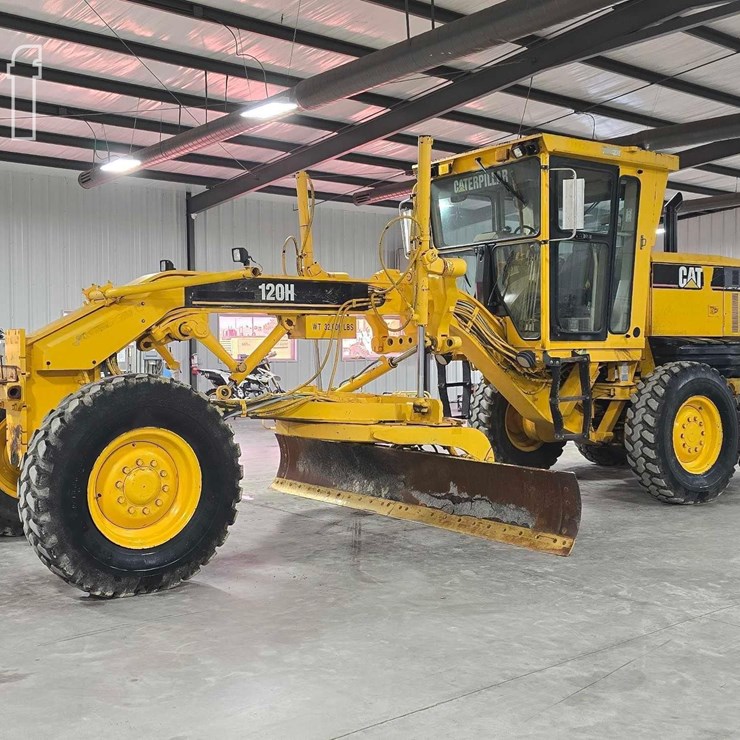 2004 CATERPILLAR 120H