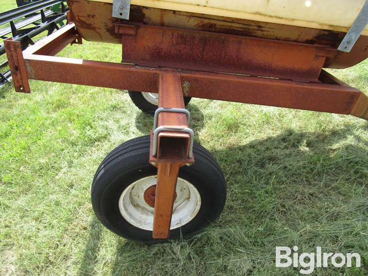sprayer-tank-on-trailer-image-18