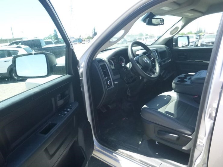 2018-dodge-1500-image-5