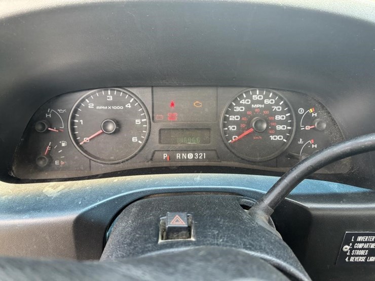2006-ford-f450-image-16