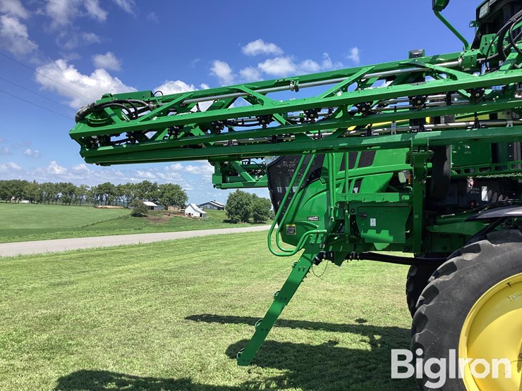 2022-john-deere-412r-image-13