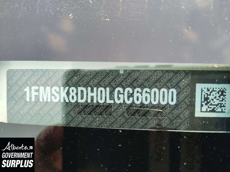 2020-ford-explorer-xlt-image-14