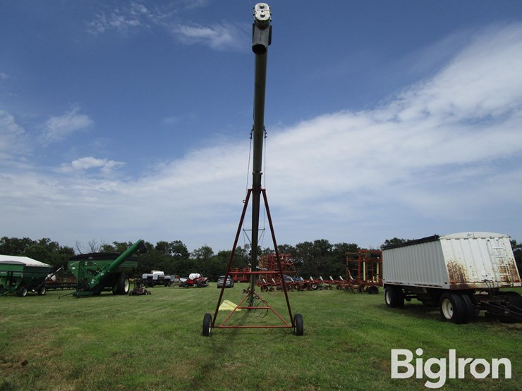 hutchinson-6"-x-45'-hydraulic-drive-auger-image-6