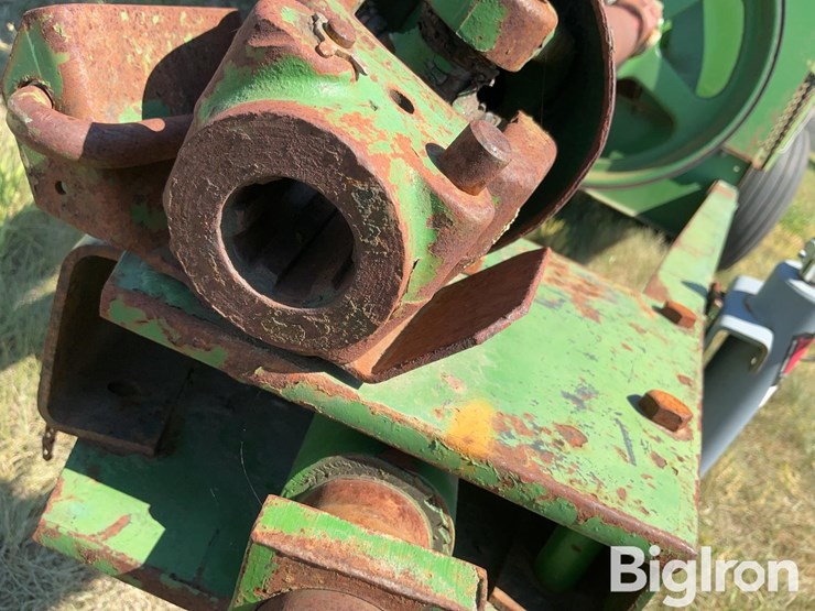 john-deere-e0750-grinder-mixer-image-11