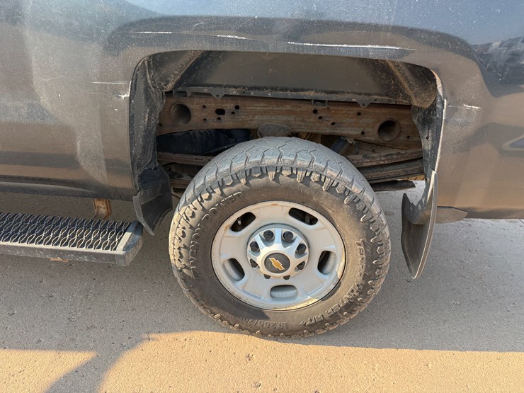 2019-chevrolet-silverado-2500hd-image-10