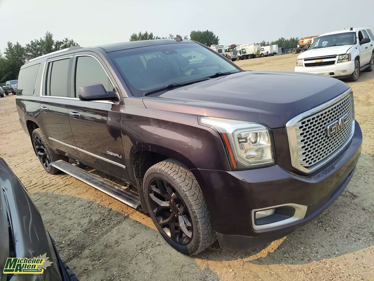 2015-gmc-yukon-xl-image-4