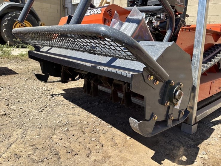2026-sdlool-lm1000q-rc-flail-mower-image-7