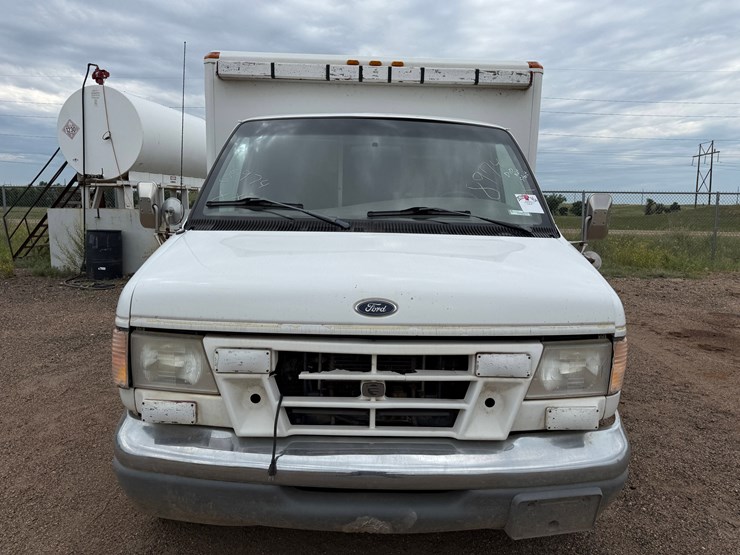 1998-ford-e-super-duty-image-2