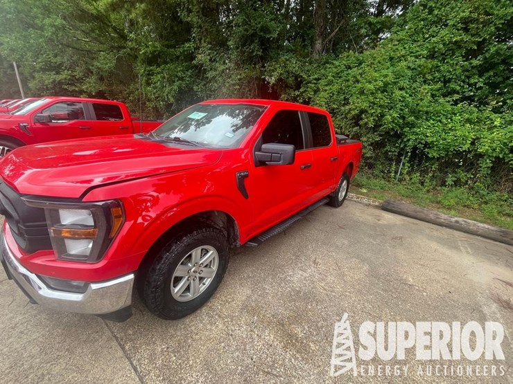 2023-ford-f150-xl-image-1