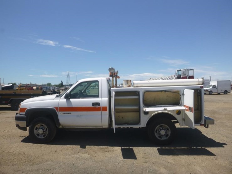 2007-chevrolet-2500-image-5