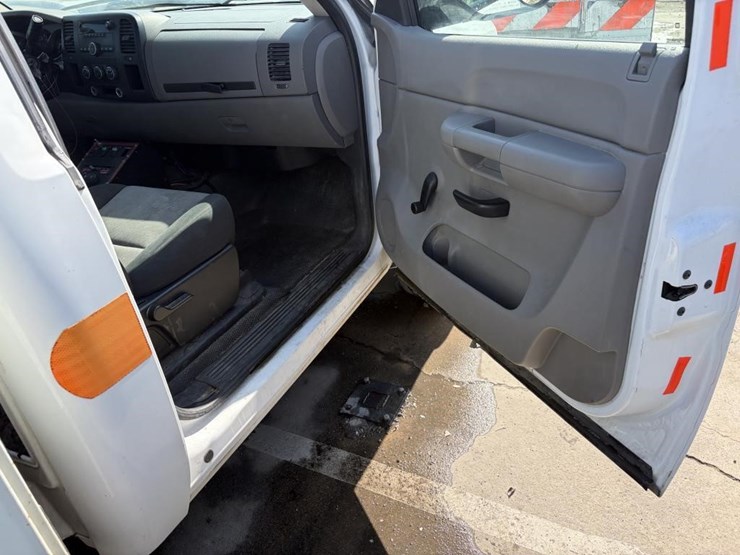 2007-chevrolet-2500hd-image-10