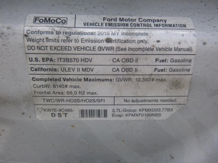 2019-ford-transit-image-12
