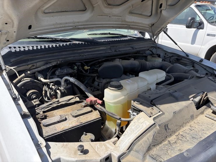 2004-ford-f350-image-8