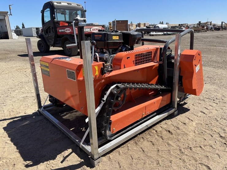 2026-sdlool-lm1000q-rc-flail-mower-image-3