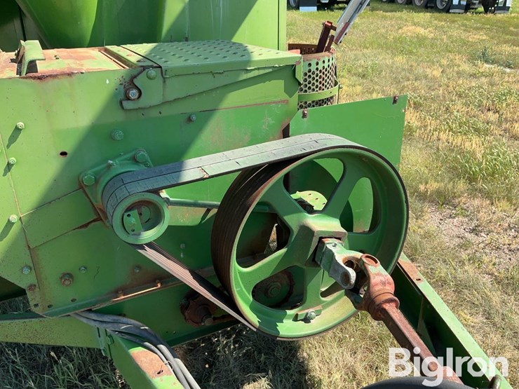 john-deere-e0750-grinder-mixer-image-14