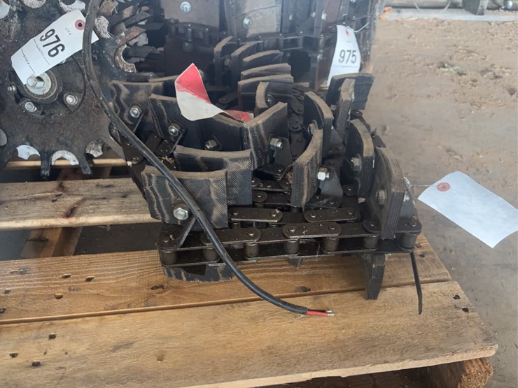 tailings-elevator-chain-(fits-50-series-john-deere’s-image-2