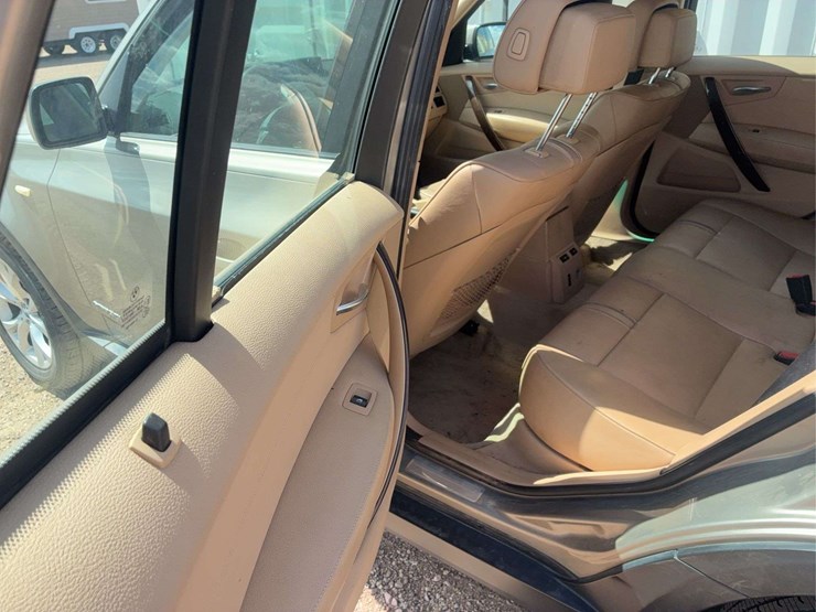 2009-bmw-x3-image-10