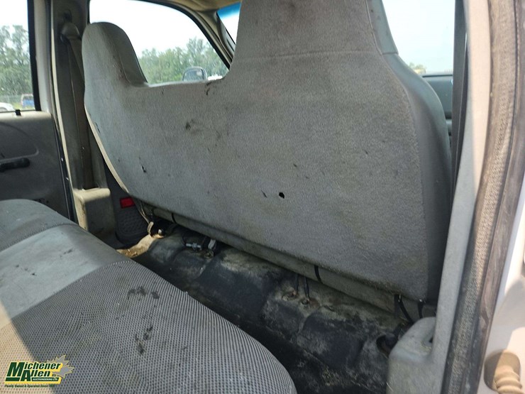 2003-ford-f450-image-22