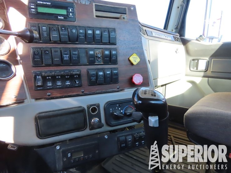 2013-western-star-4900-image-9