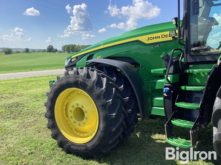 2022-john-deere-8r-310-image-19