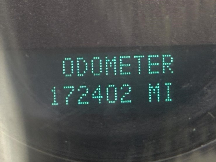 2012-gmc-sierra-2500-image-25