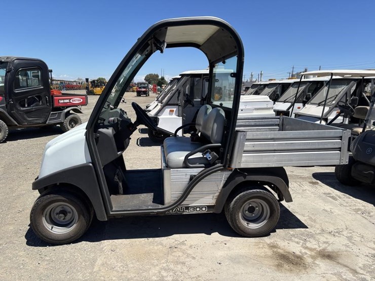 2014-club-car-mf-utility-cart-image-5
