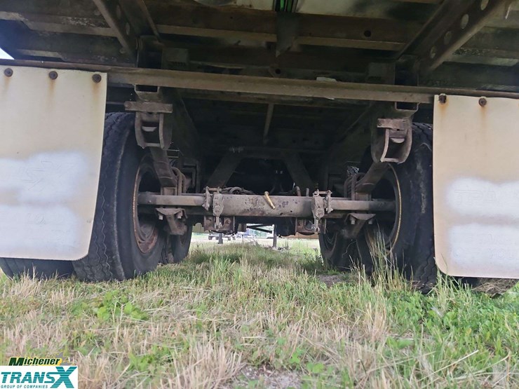 2014-utility-53-ft-image-17