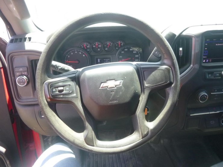 2020-chevrolet-2500-image-10