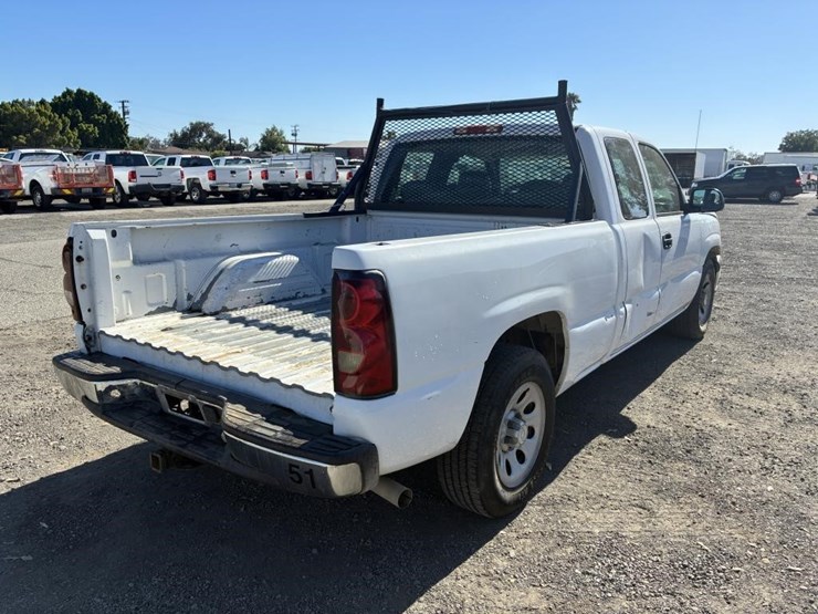 2007-chevrolet-silverado-1500-image-3