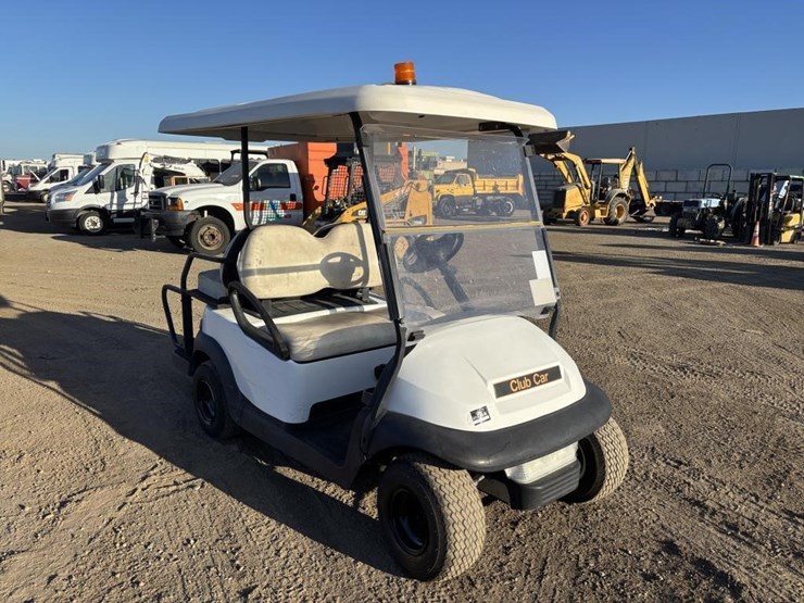 club-car-golf-cart-image-2