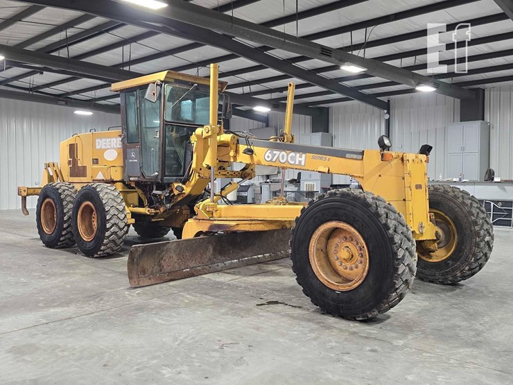 2006-deere-670ch-ii-image-2