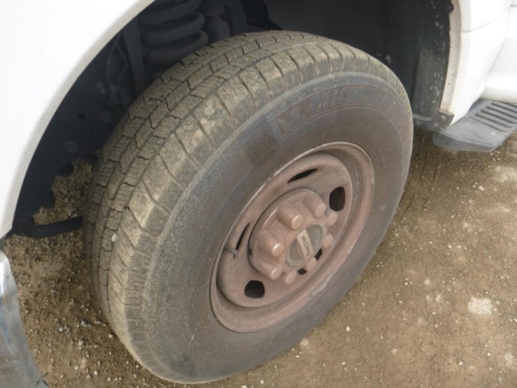 2020-ford-f250-image-13