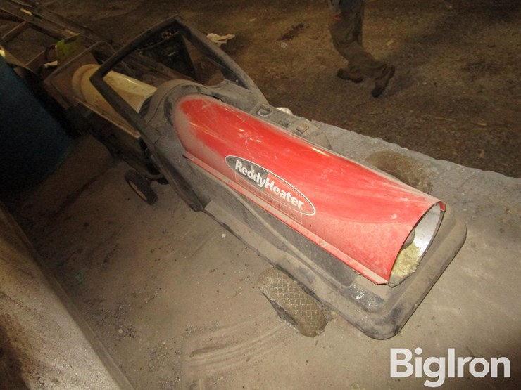 reddy-kerosene-powered-space-heaters-image-5