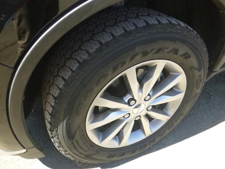2018-dodge-durango-image-13