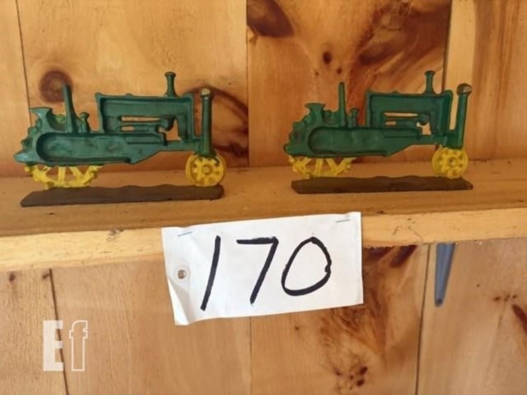 john-deere-cast-iron-tractor-collectibles-image-2