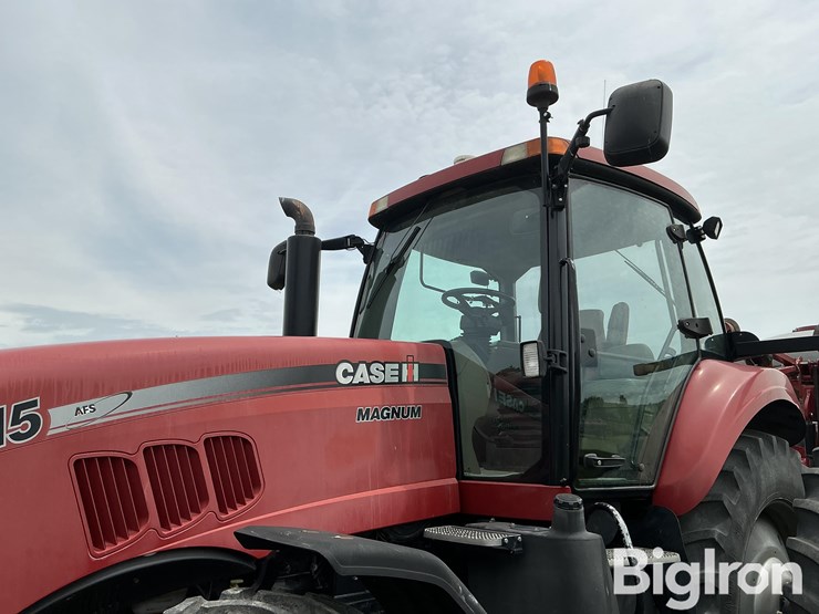 2011-case-ih-magnum-215-image-12