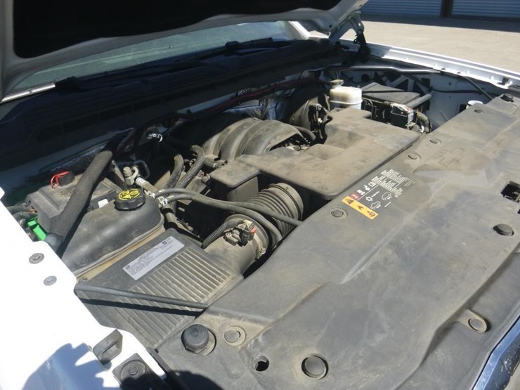 2018-chevrolet-1500-image-11