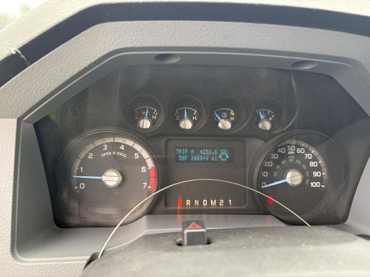 2013-ford-f250-sd-image-16