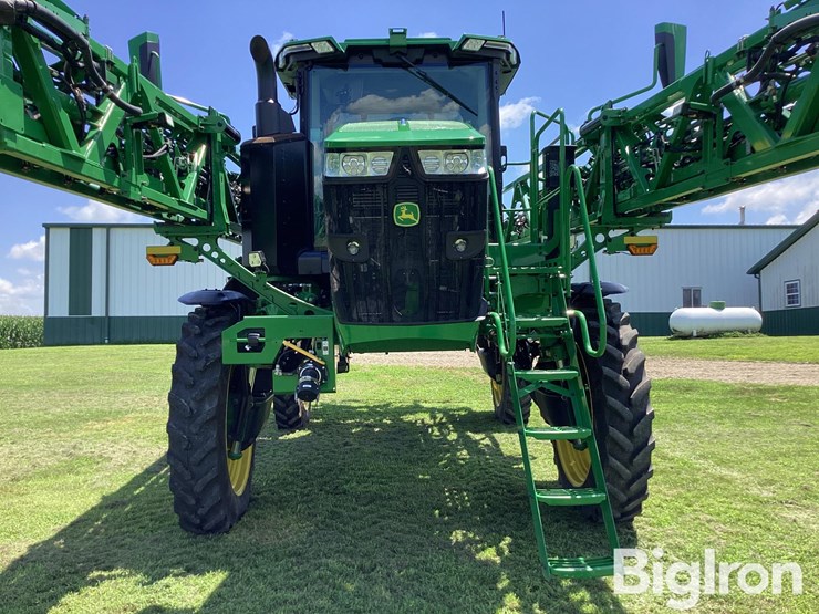 2022-john-deere-412r-image-9