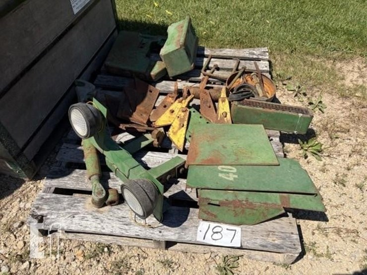 john-deere-tractor-parts-image-1