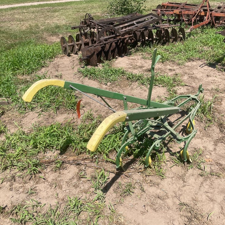 JOHN DEERE 70
