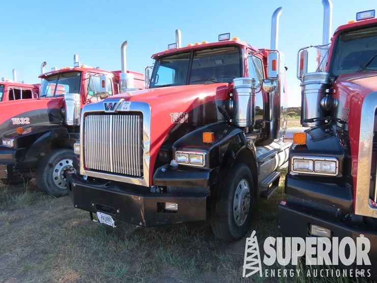 2013-western-star-4900-image-1