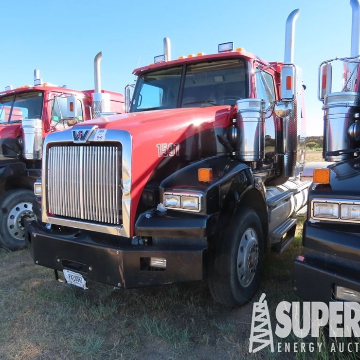 2013 WESTERN STAR 4900