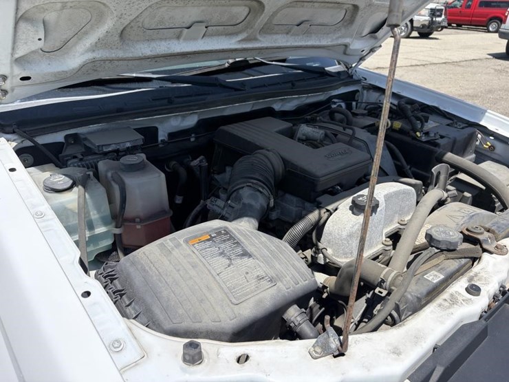 2011-chevrolet-colorado-image-7