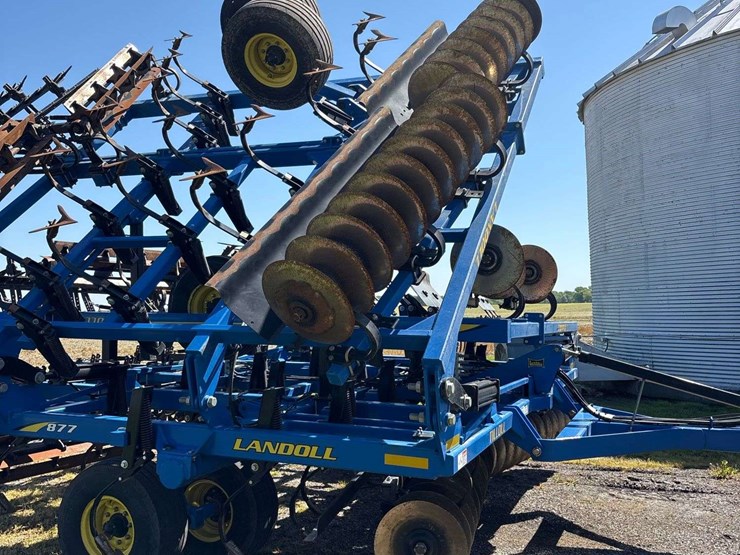 2024-landoll-877-image-4